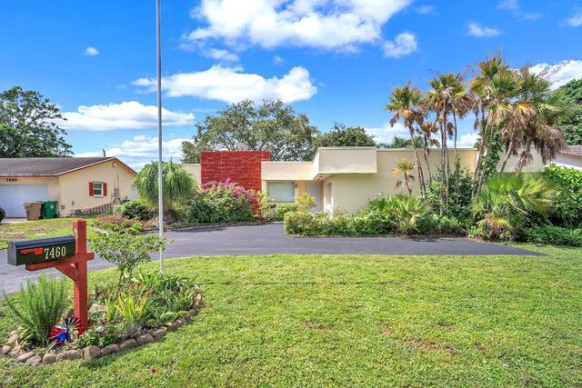 7460 SW 42nd Court, Davie, FL 33314