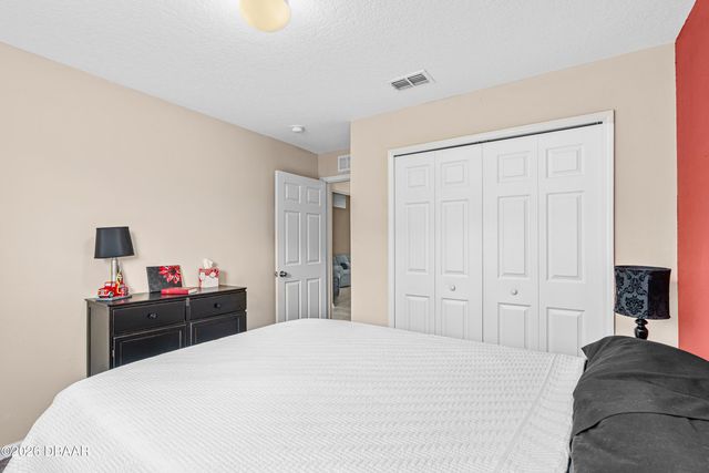 5257 Plantation Home Way, Port Orange, FL 32128