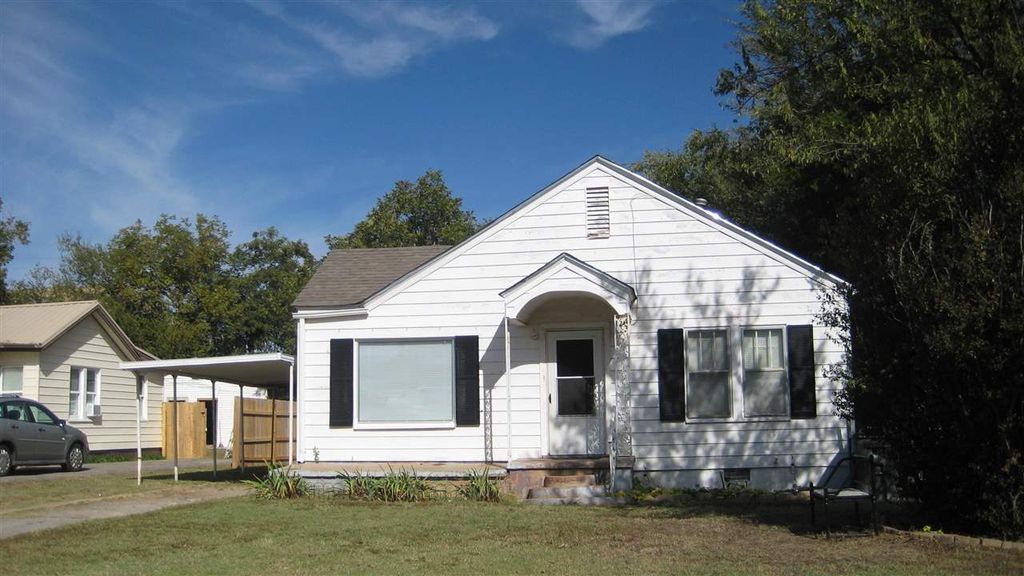 1605 SW B Ave, Lawton, OK 73501