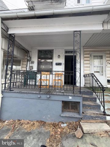 104 N POPLAR ST, Coal Township, PA 17866