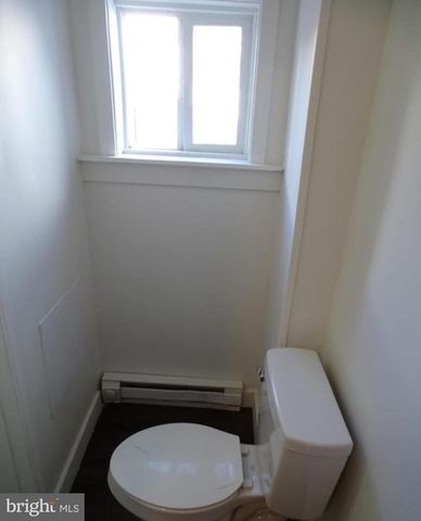 104 N POPLAR ST, Coal Township, PA 17866