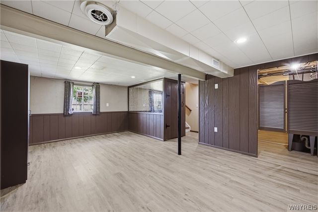 6930 Academy Lane, Lockport Town, NY 14094