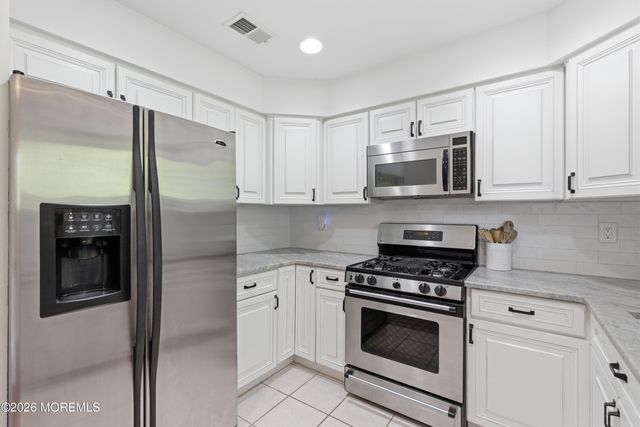 10 Sea Point Drive, Point Pleasant, NJ 08742