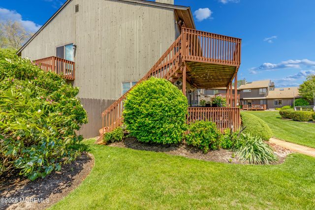 10 Sea Point Drive, Point Pleasant, NJ 08742