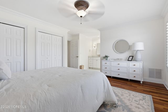 10 Sea Point Drive, Point Pleasant, NJ 08742