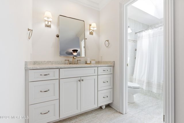 10 Sea Point Drive, Point Pleasant, NJ 08742