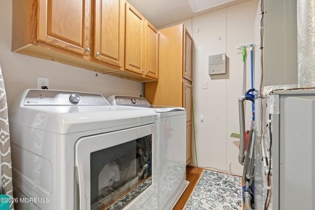 10 Sea Point Drive, Point Pleasant, NJ 08742