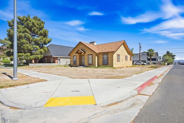 529 South 9th Street, Las Vegas, NV 89101