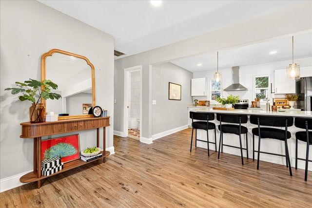 712 Longfellow Road, Charleston, SC 29407