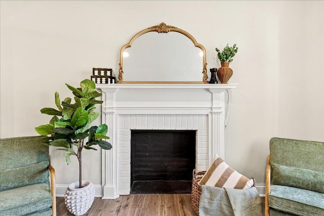 712 Longfellow Road, Charleston, SC 29407