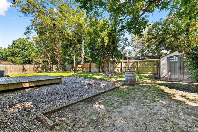 712 Longfellow Road, Charleston, SC 29407