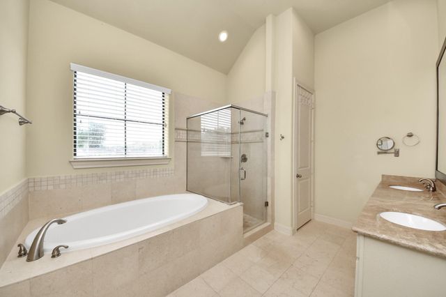 5617 Kiam Street A, Houston, TX 77007