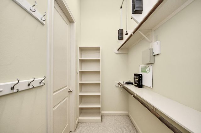 5617 Kiam Street A, Houston, TX 77007
