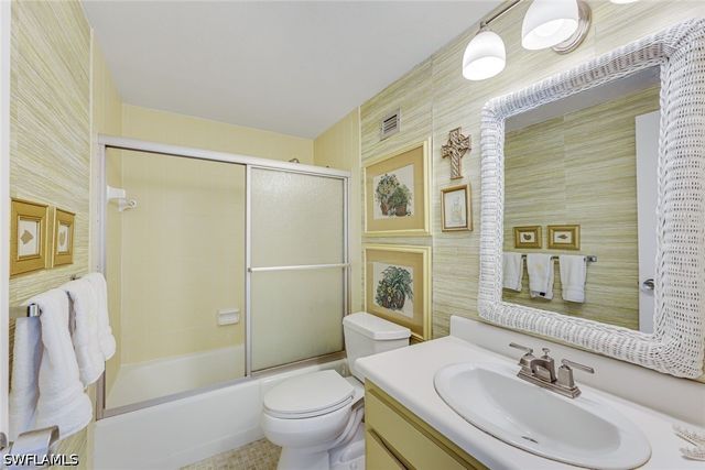 140 Seaview CT 803N, Marco Island, FL 34145