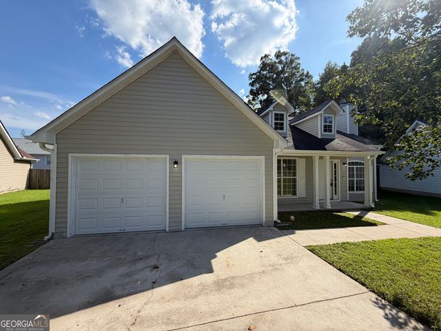 1088 Meadow Glen Circle, Fairburn, GA 30213