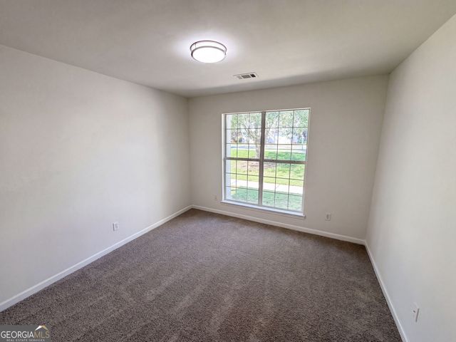 1088 Meadow Glen Circle, Fairburn, GA 30213