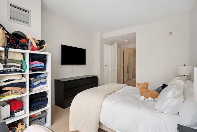 1 Franklin St 2507, Boston, MA 02110