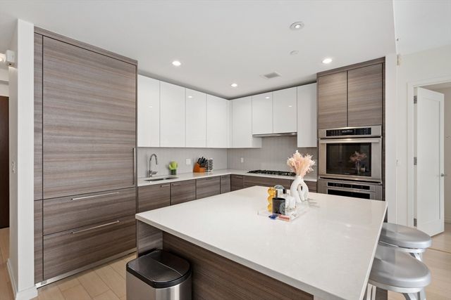 1 Franklin St 2507, Boston, MA 02110