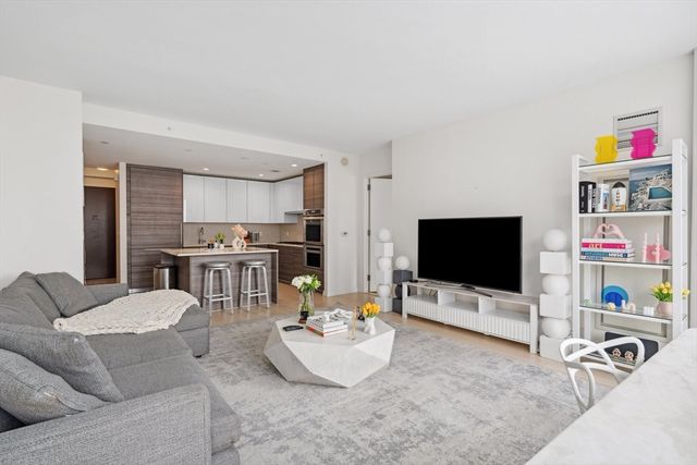 1 Franklin St 2507, Boston, MA 02110