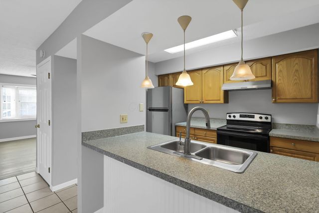 1642 Park Row Drive, K, Columbus, OH 43235