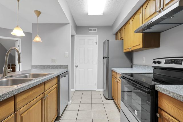 1642 Park Row Drive, K, Columbus, OH 43235