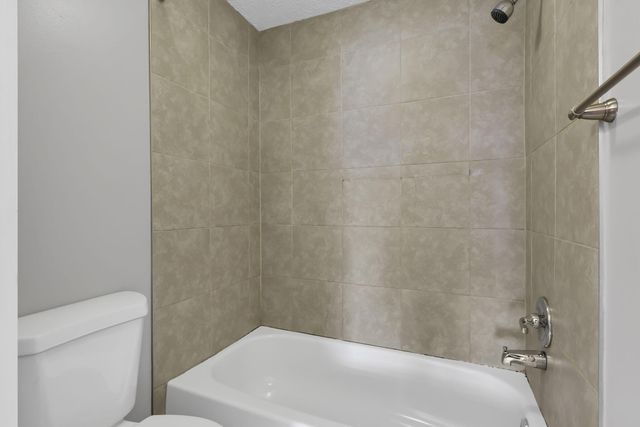 1642 Park Row Drive, K, Columbus, OH 43235