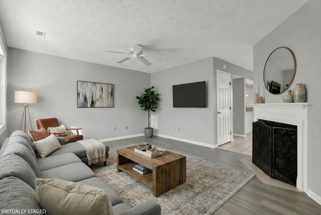 1642 Park Row Drive, K, Columbus, OH 43235