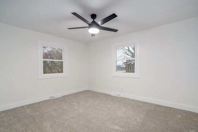 701 Hillcrest Avenue, Nixa, MO 65714