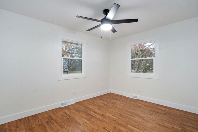 701 Hillcrest Avenue, Nixa, MO 65714