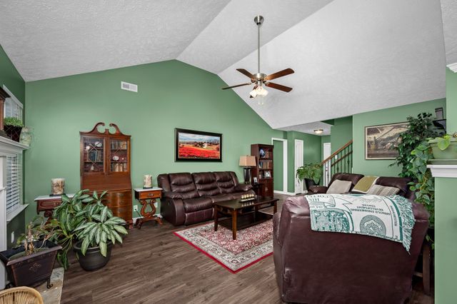 1005 Aretha Dr, Murfreesboro, TN 37128