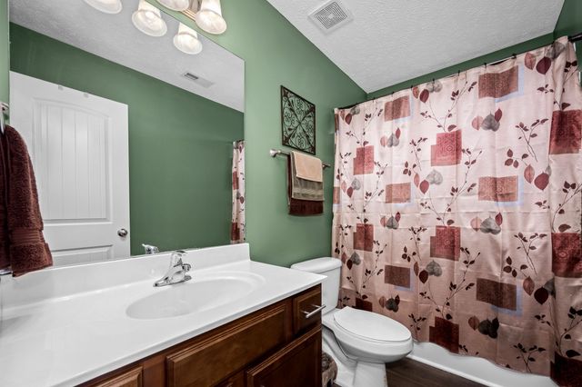 1005 Aretha Dr, Murfreesboro, TN 37128