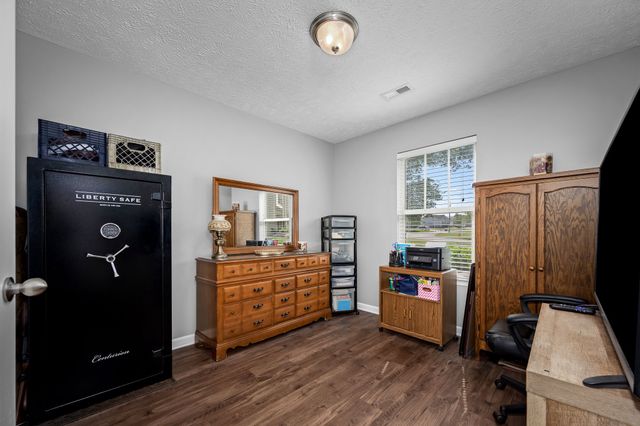 1005 Aretha Dr, Murfreesboro, TN 37128