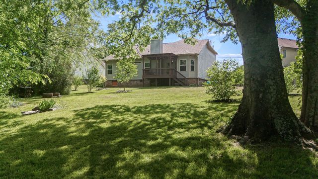 1005 Aretha Dr, Murfreesboro, TN 37128