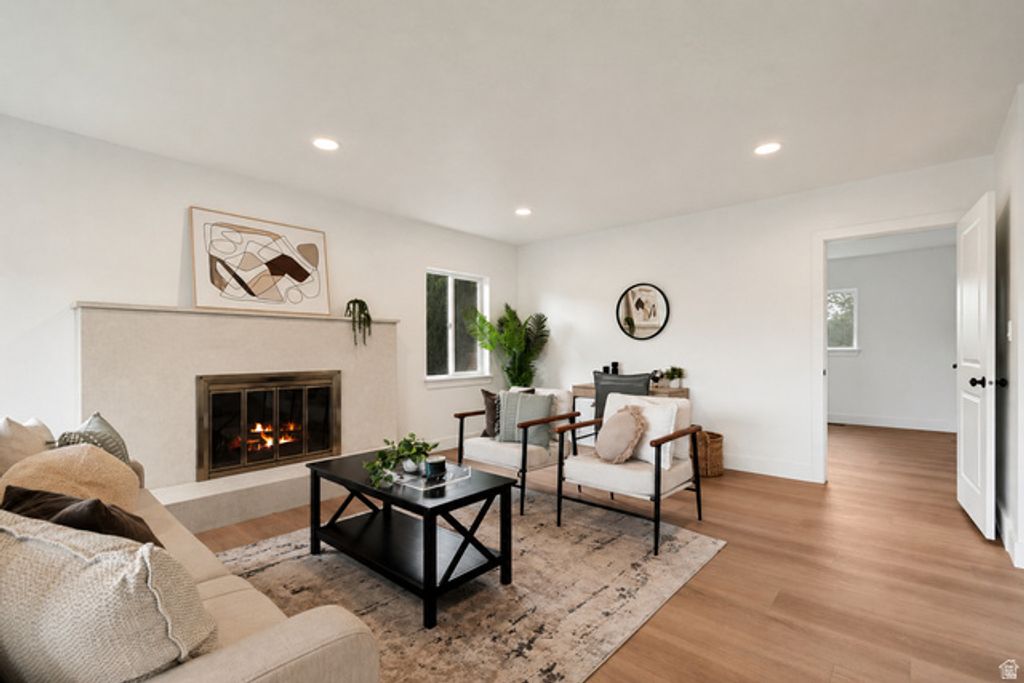 795 E BAKER DR, Midvale, UT 84047 — photo 4