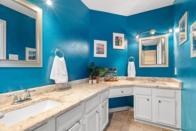 2426 Northlake Court, Irving, TX 75038