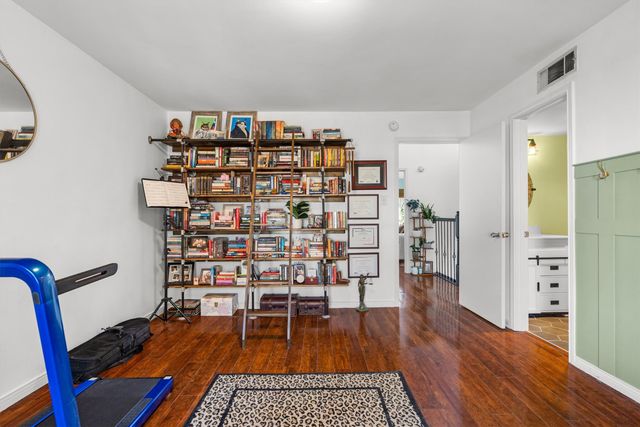 2426 Northlake Court, Irving, TX 75038