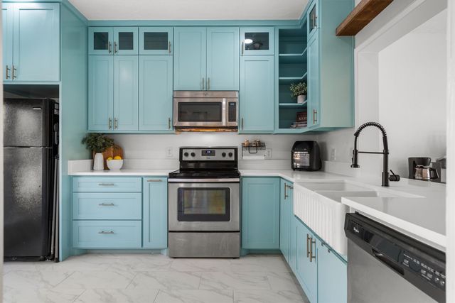 2426 Northlake Court, Irving, TX 75038