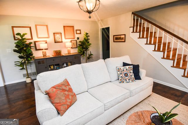 512 Hood Road, Concord, GA 30206