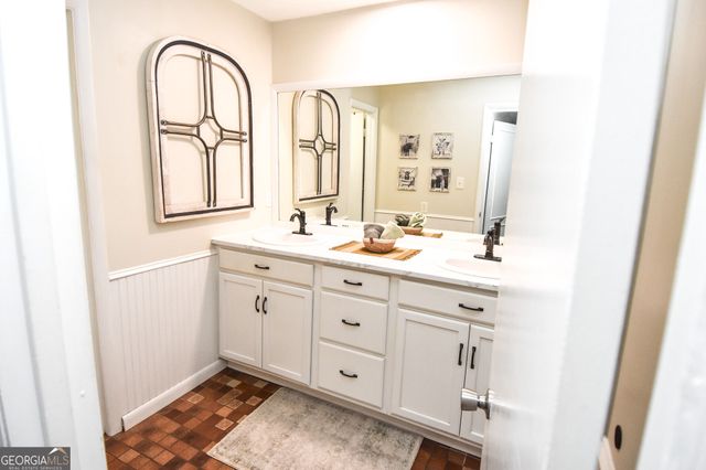 512 Hood Road, Concord, GA 30206
