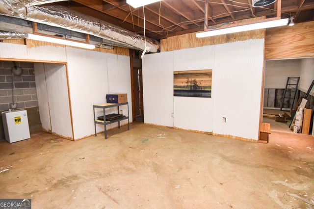 512 Hood Road, Concord, GA 30206