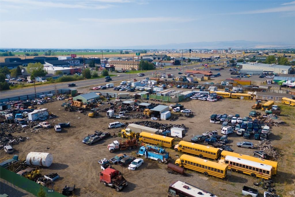 6125 Jackrabbit Lane, Belgrade, MT 59714 photo 14