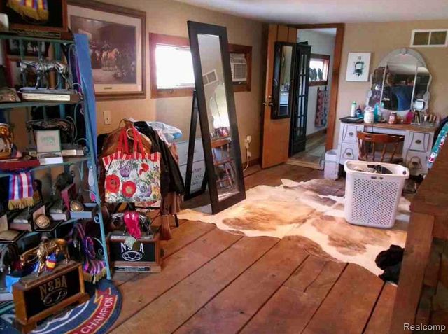 4441 Mack Road, Howell, MI 48855