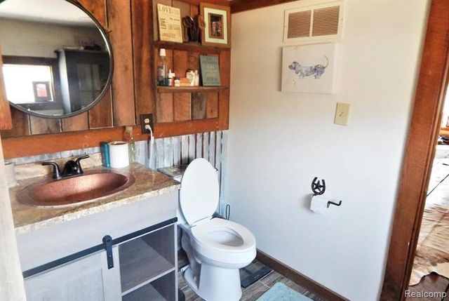 4441 Mack Road, Howell, MI 48855