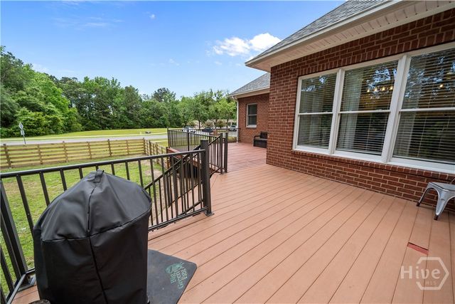 572 Kelsall Drive, Richmond Hill, GA 31324