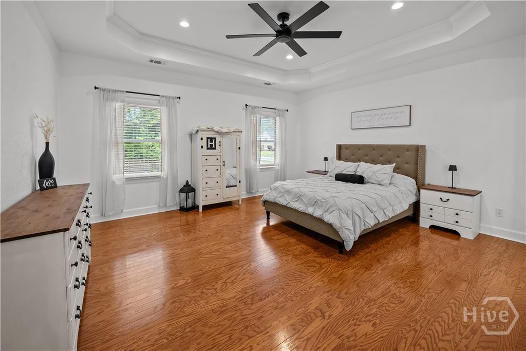 Image 26 of property listing at 572 Kelsall Drive, Richmond Hill, GA 31324