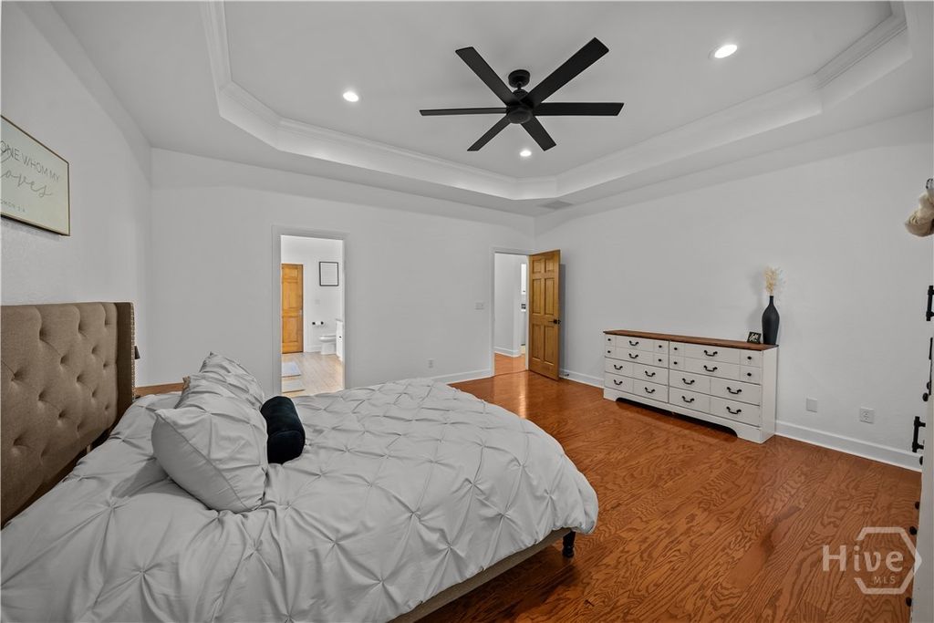 Image 28 of property listing at 572 Kelsall Drive, Richmond Hill, GA 31324