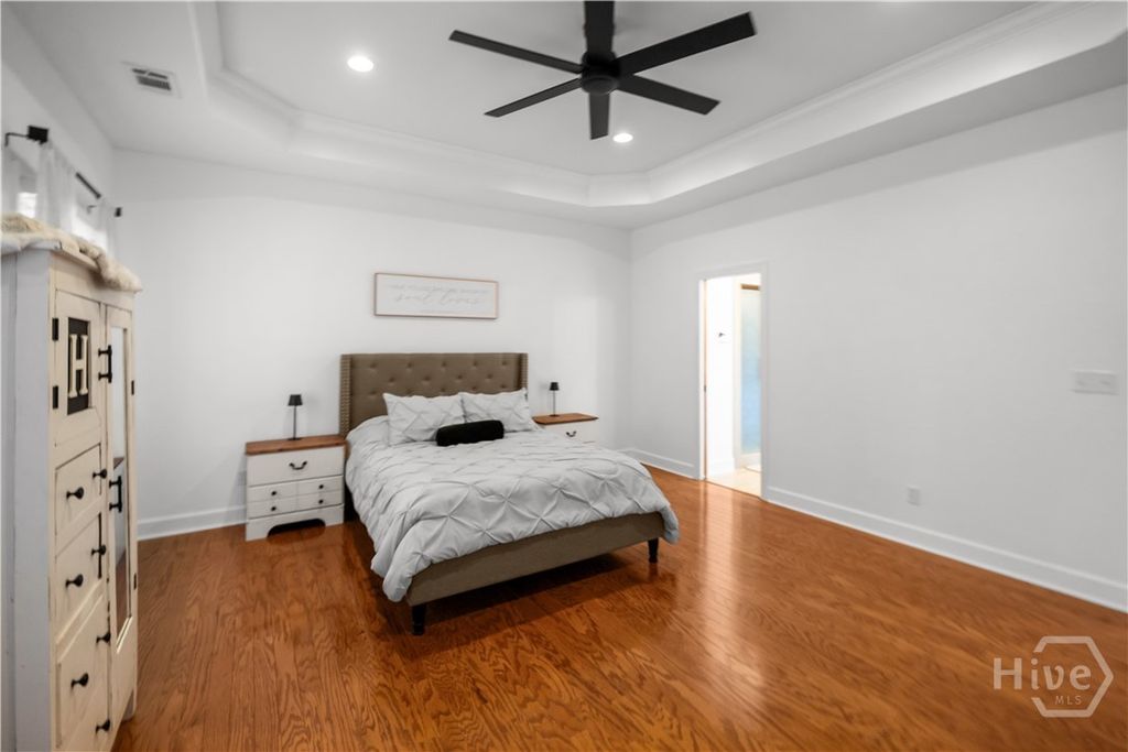 Image 29 of property listing at 572 Kelsall Drive, Richmond Hill, GA 31324