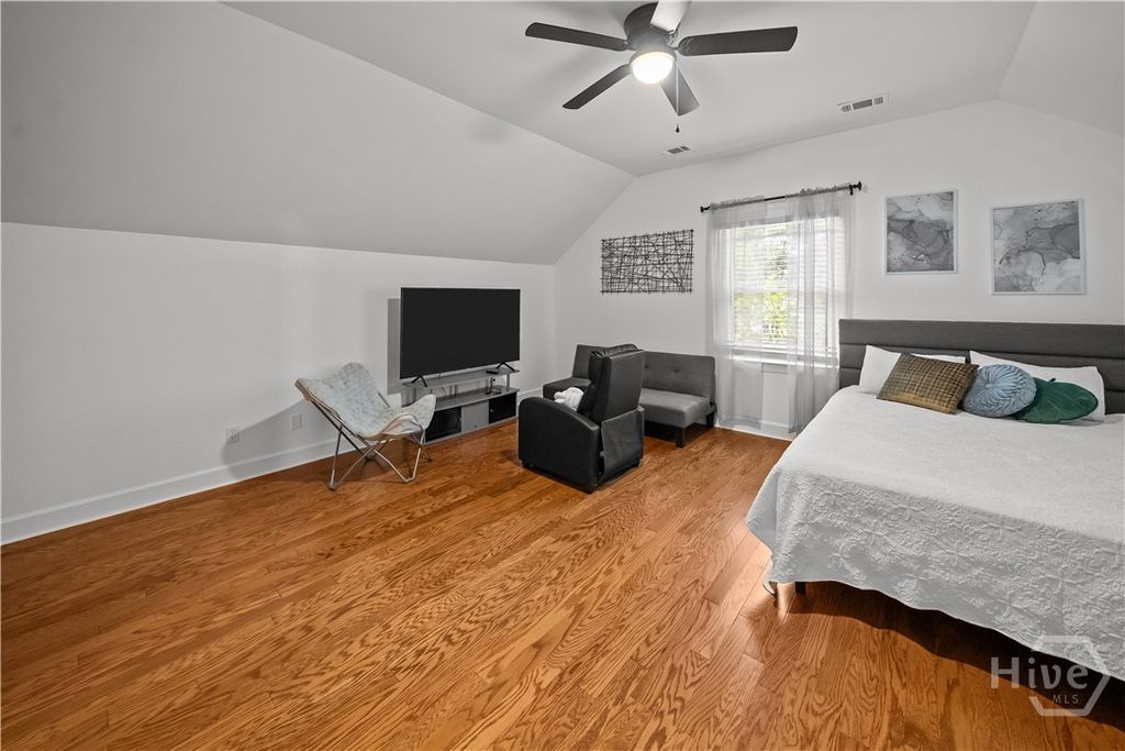 Image 37 of property listing at 572 Kelsall Drive, Richmond Hill, GA 31324