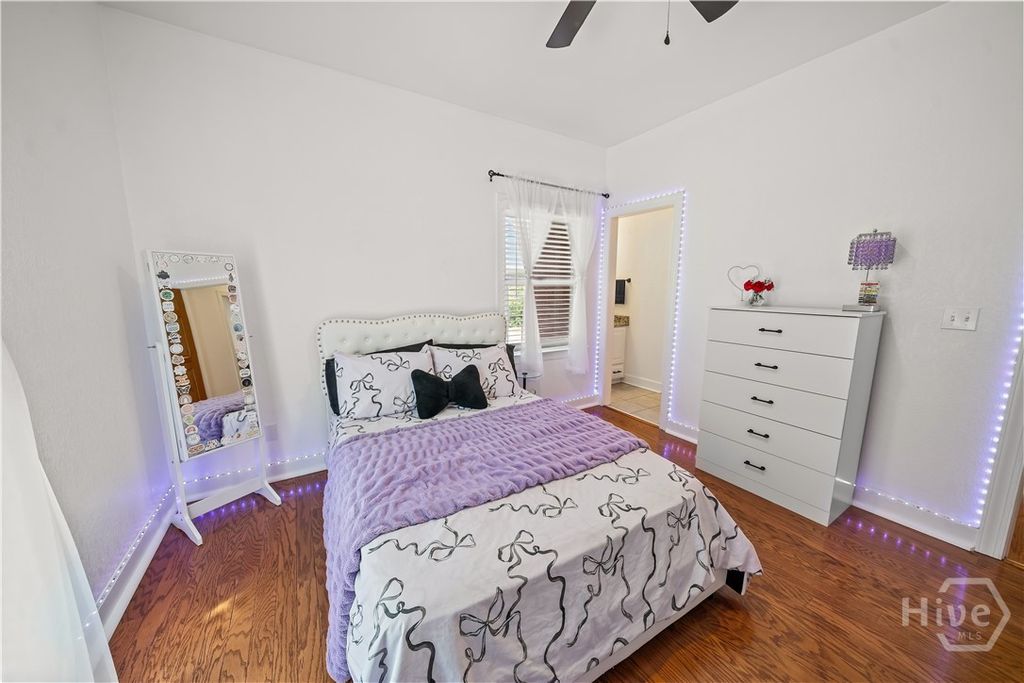 Image 43 of property listing at 572 Kelsall Drive, Richmond Hill, GA 31324