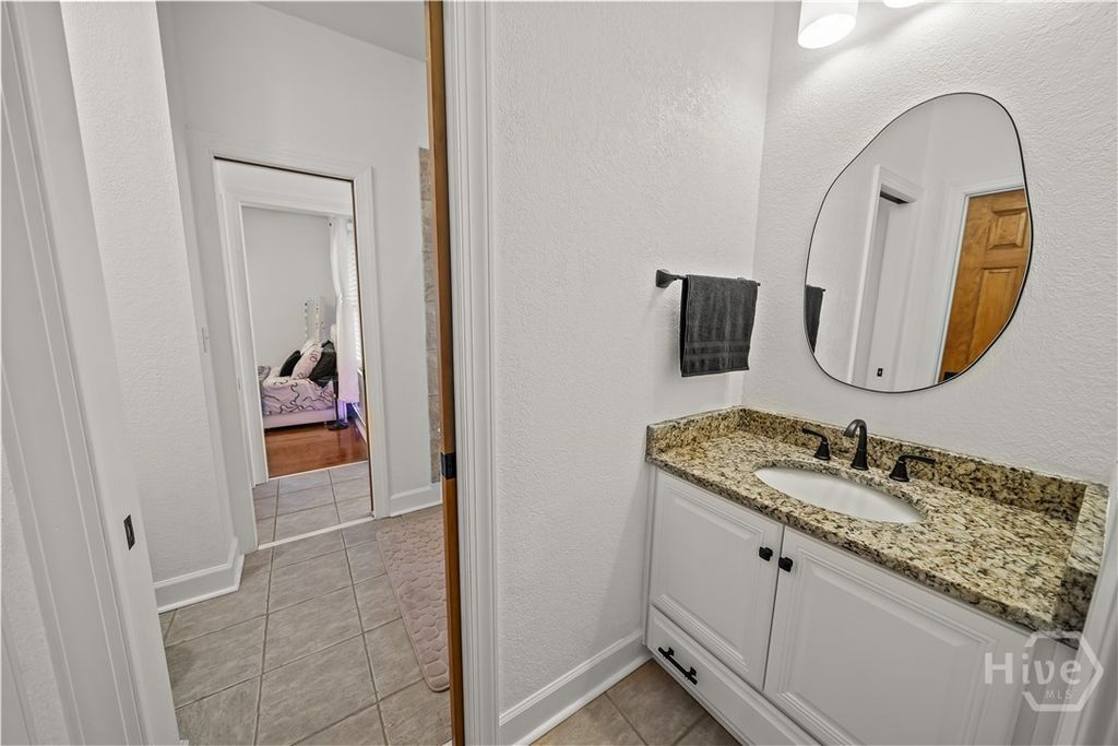 Image 46 of property listing at 572 Kelsall Drive, Richmond Hill, GA 31324